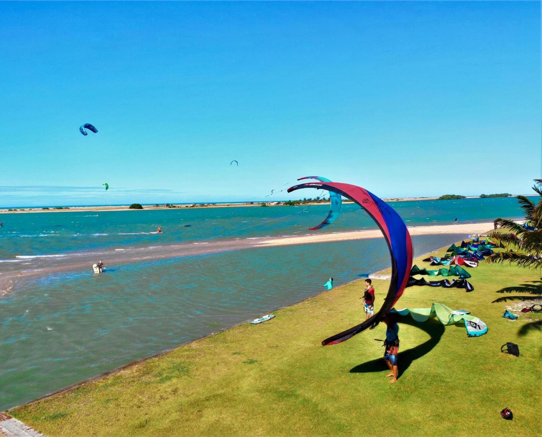 7 Beaufort - Kitesurf Pousada Итарема Экстерьер фото
